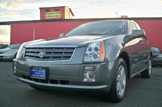 Cadillac SRX 2004 photo 3