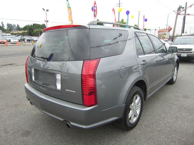 Cadillac SRX 2004 photo 3