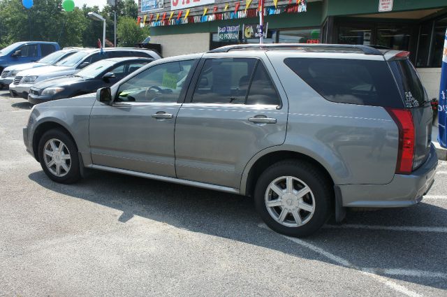 Cadillac SRX Red Line SUV