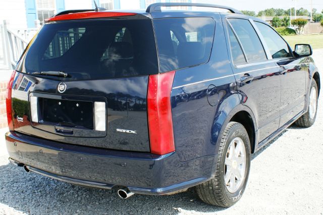 Cadillac SRX 2005 photo 10