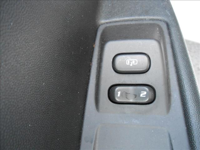 Cadillac SRX 2005 photo 24