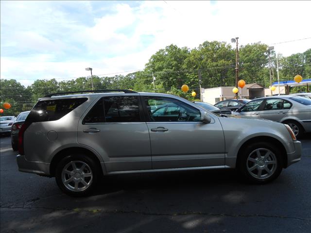 Cadillac SRX 2005 photo 34