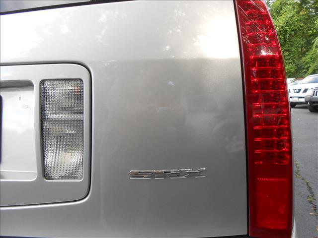 Cadillac SRX 2005 photo 5