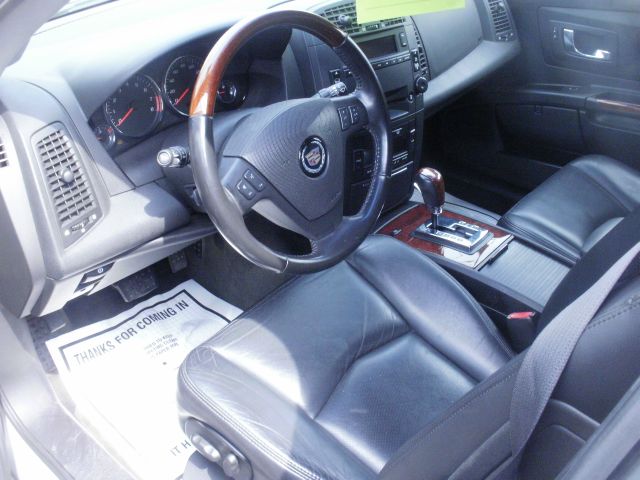 Cadillac SRX 2005 photo 1