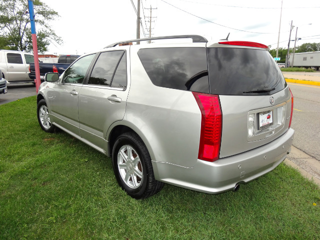 Cadillac SRX 2005 photo 11