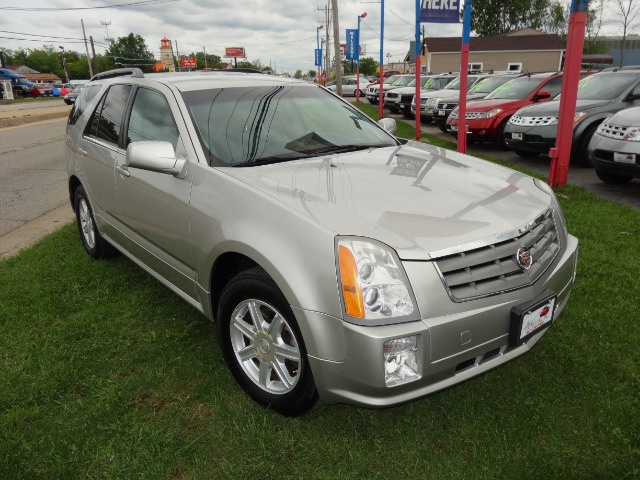 Cadillac SRX 2005 photo 3