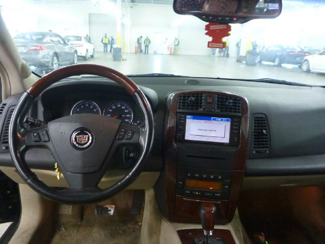 Cadillac SRX 2005 photo 3