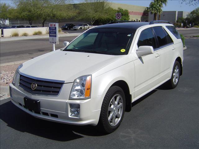 Cadillac SRX GLS PZEV Sport Utility