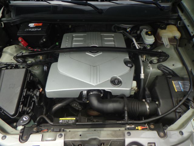 Cadillac SRX 2005 photo 10