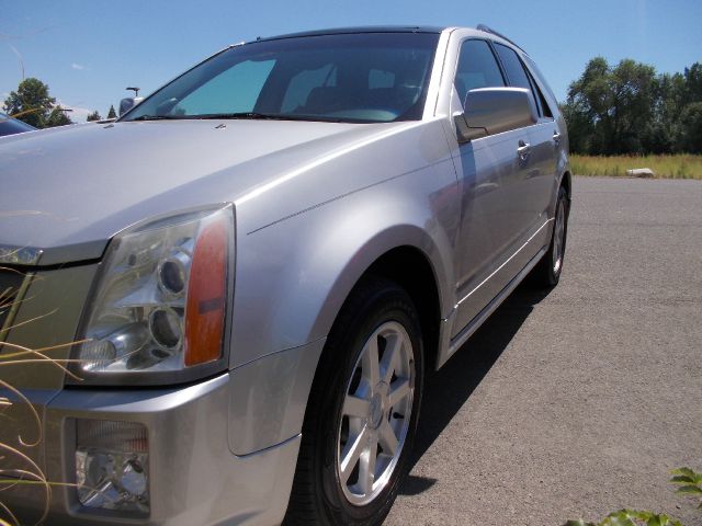 Cadillac SRX 2005 photo 4