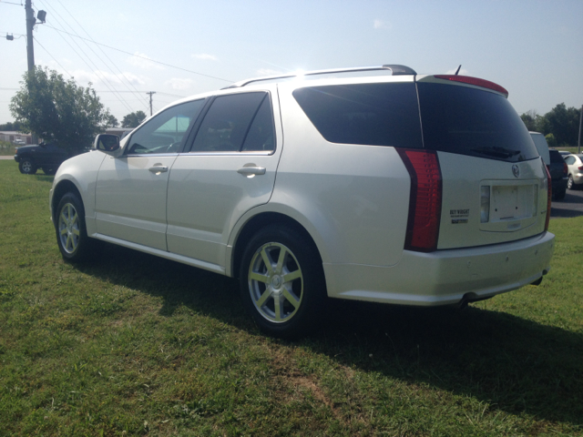 Cadillac SRX 2005 photo 1