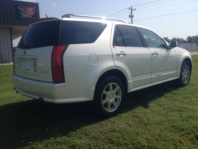 Cadillac SRX 2005 photo 4