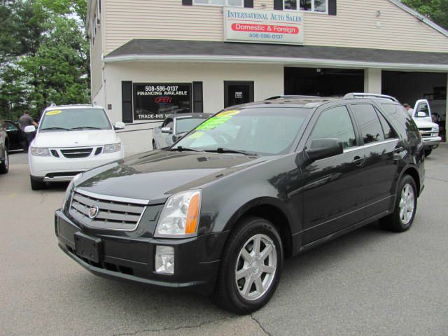 Cadillac SRX 2005 photo 1