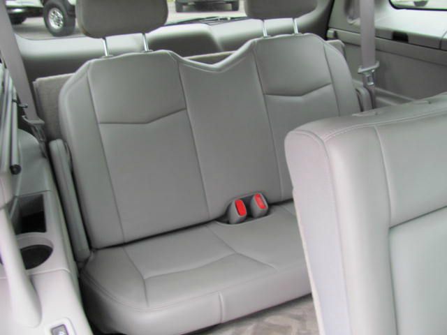 Cadillac SRX 2005 photo 16