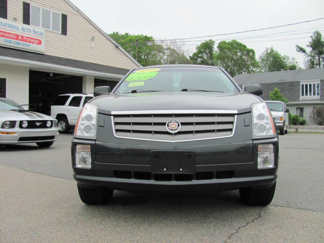 Cadillac SRX 2005 photo 30