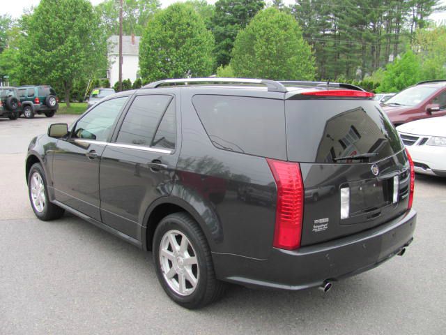 Cadillac SRX 2005 photo 5