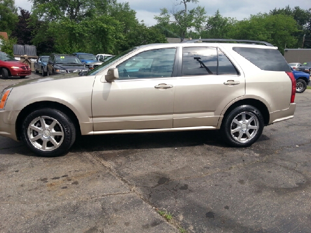 Cadillac SRX 2005 photo 1