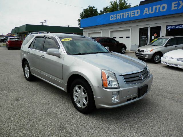 Cadillac SRX 2005 photo 4