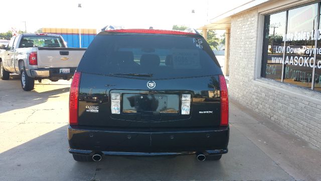 Cadillac SRX 2005 photo 4