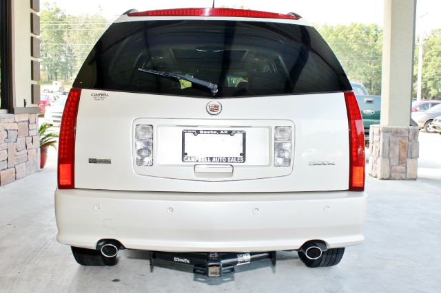 Cadillac SRX 2005 photo 1