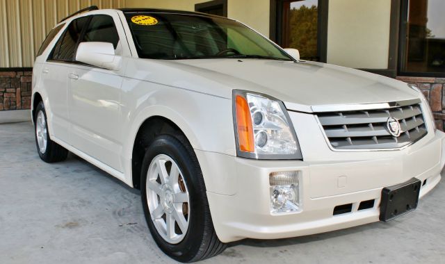 Cadillac SRX 2005 photo 4