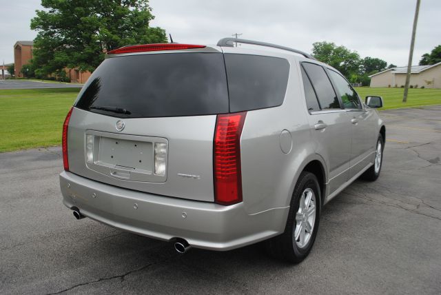 Cadillac SRX 2005 photo 19