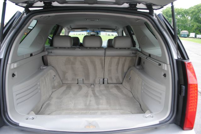 Cadillac SRX 2005 photo 6