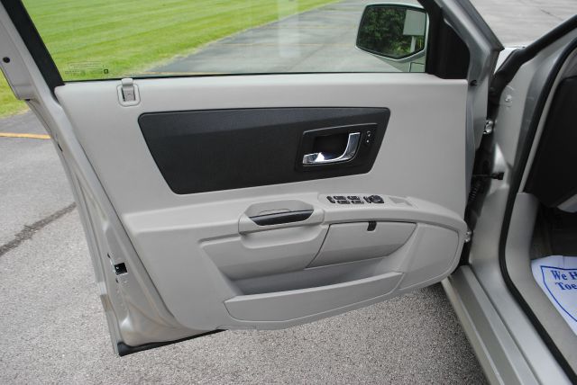 Cadillac SRX 2005 photo 8