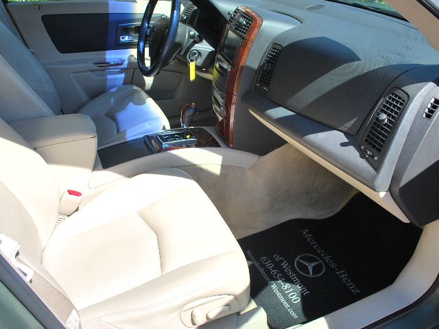 Cadillac SRX 2005 photo 19