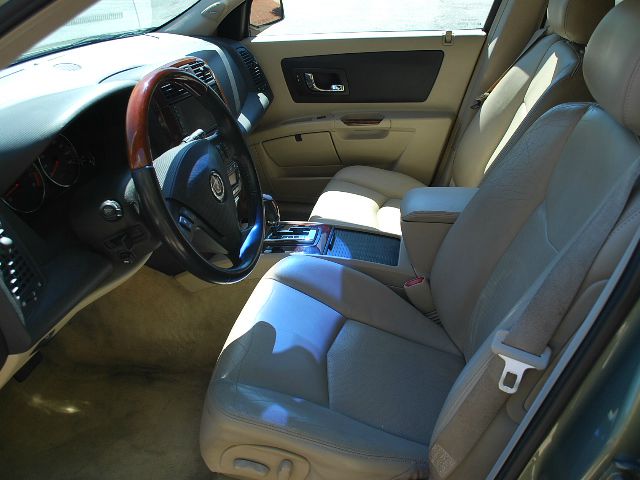 Cadillac SRX 2005 photo 7