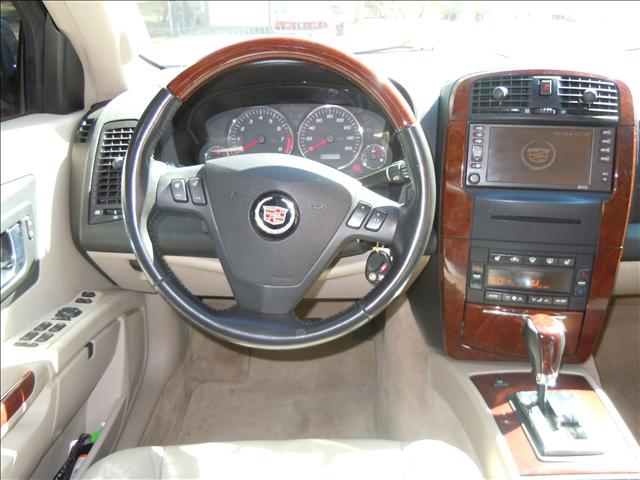 Cadillac SRX 2005 photo 3