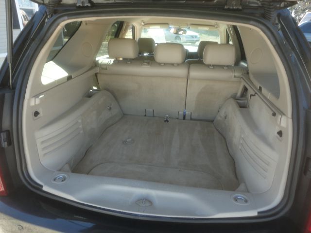 Cadillac SRX 2005 photo 3