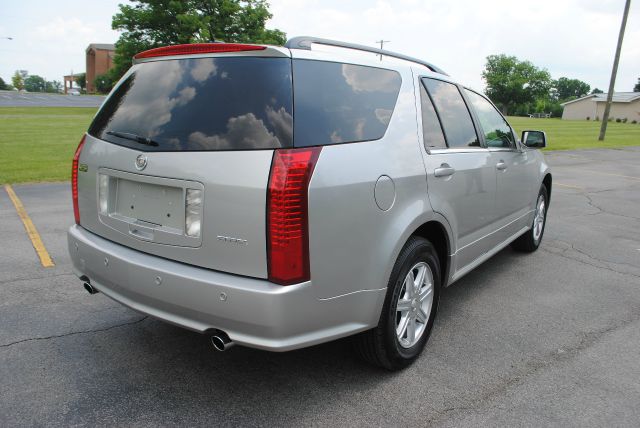 Cadillac SRX 2005 photo 3