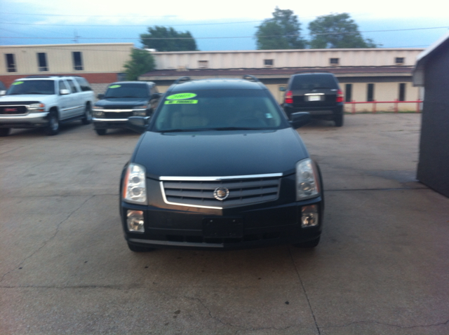 Cadillac SRX Red Line SUV