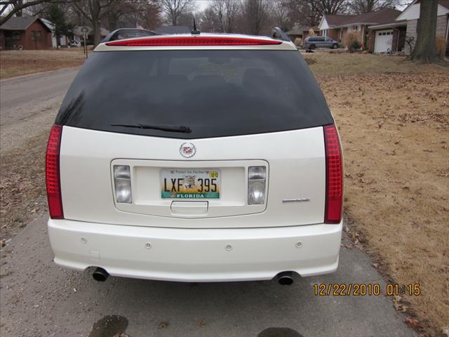 Cadillac SRX 2005 photo 3