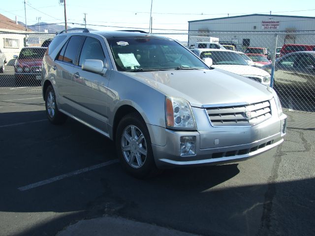 Cadillac SRX 2005 photo 1