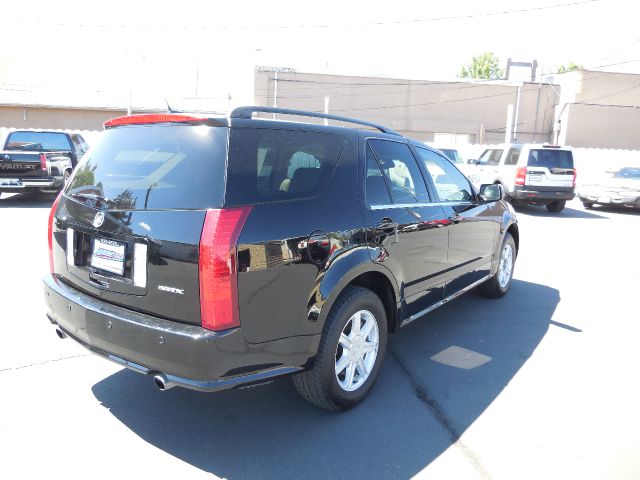 Cadillac SRX 2005 photo 3