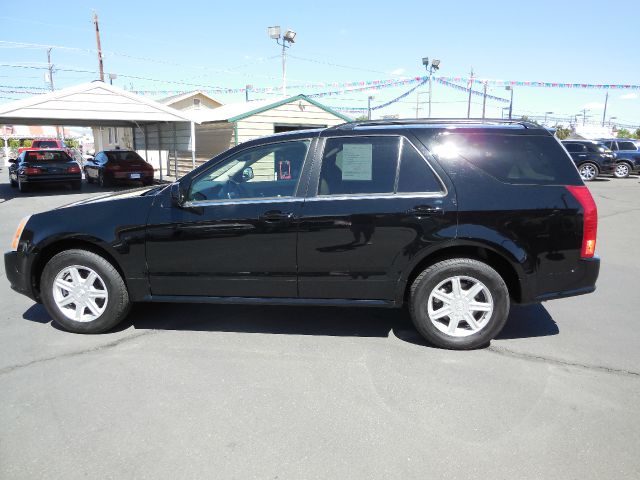 Cadillac SRX 2005 photo 4