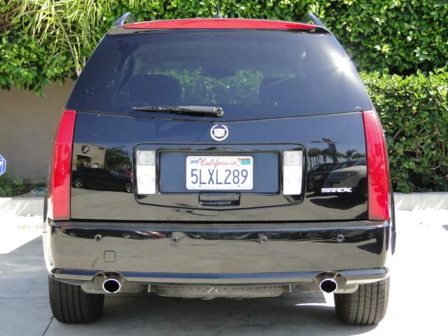 Cadillac SRX 2005 photo 2