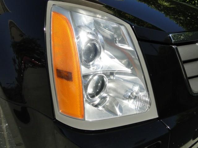 Cadillac SRX 2005 photo 4