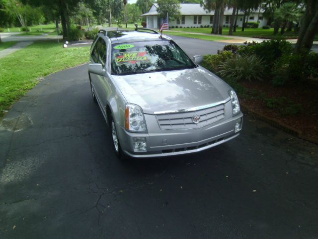 Cadillac SRX 2006 photo 1