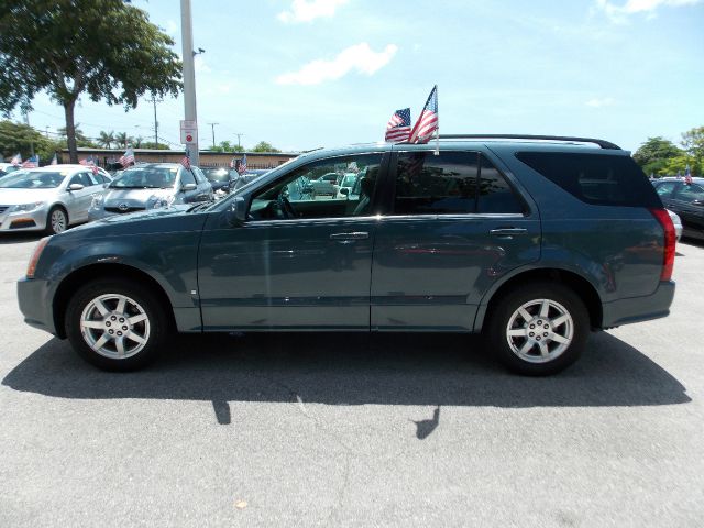 Cadillac SRX 2006 photo 1