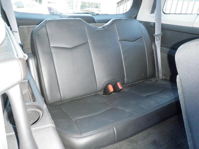 Cadillac SRX 2006 photo 2