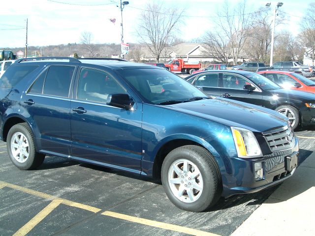 Cadillac SRX 2006 photo 1