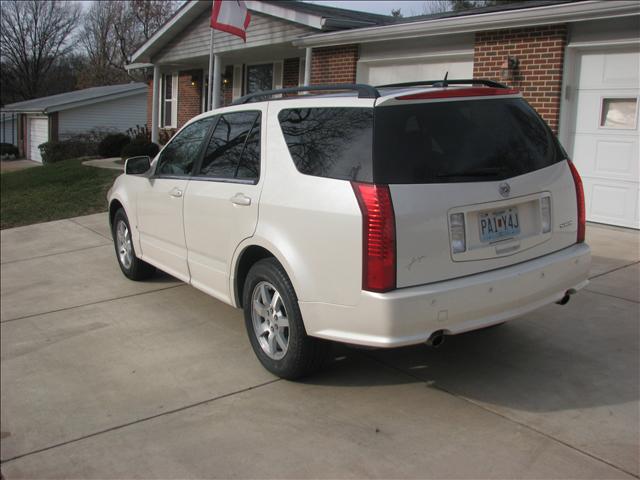 Cadillac SRX 2006 photo 3