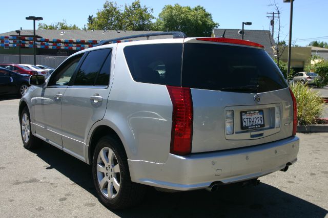 Cadillac SRX 2006 photo 4