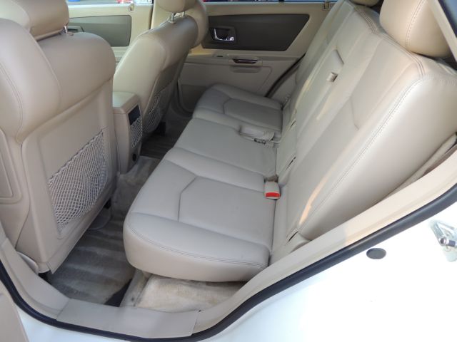 Cadillac SRX 2006 photo 13