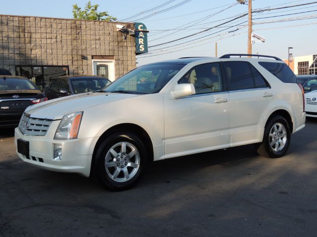 Cadillac SRX 2006 photo 8