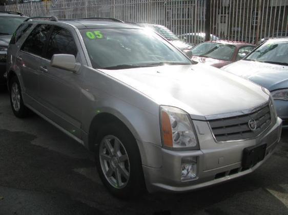 Cadillac SRX 2006 photo 1