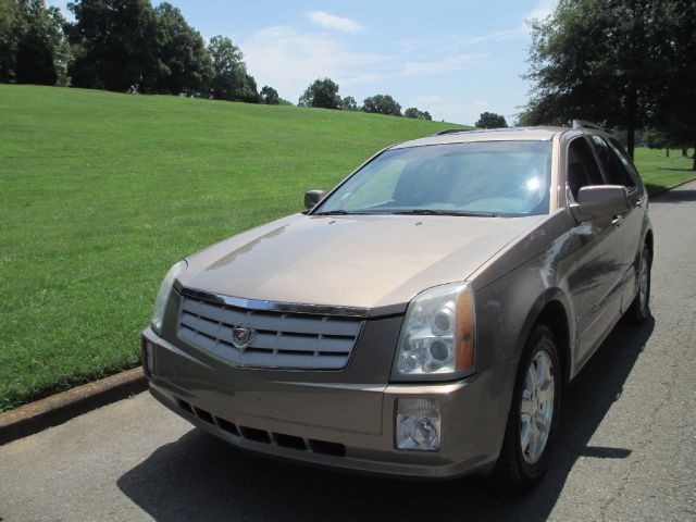 Cadillac SRX 2006 photo 4